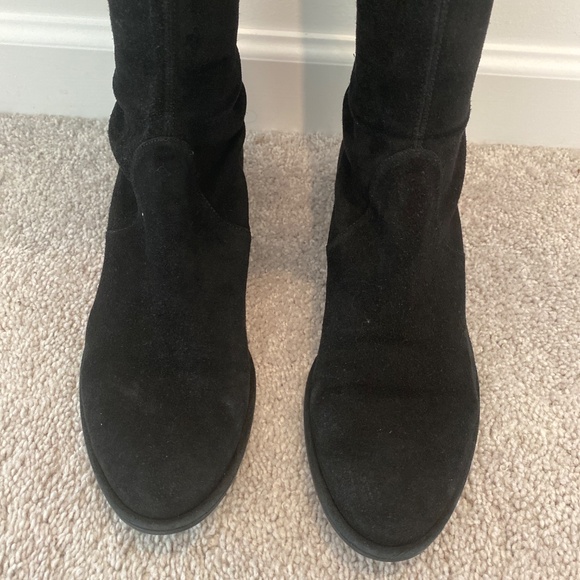 Stuart Weitzman Lowland Black Suede Boot - Picture 7 of 10